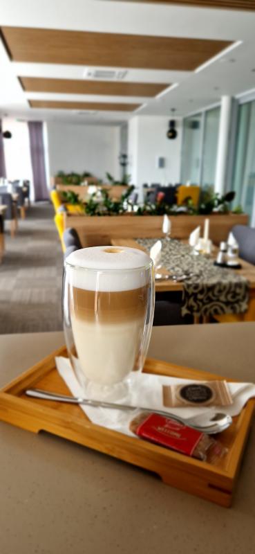 Café  Bar & Restaurant
