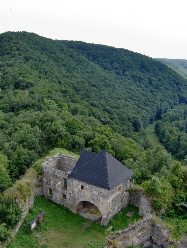 hrad čabraď